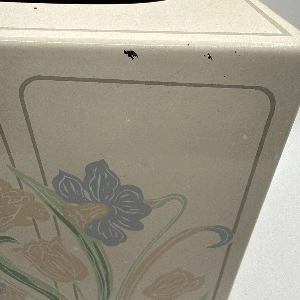 Vintage Andre Richard Cube Square Tissue Box Cover Floral Flowers Pastel